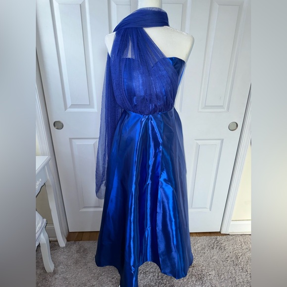 NWOT Royal Blue Gown - Picture 4 of 16